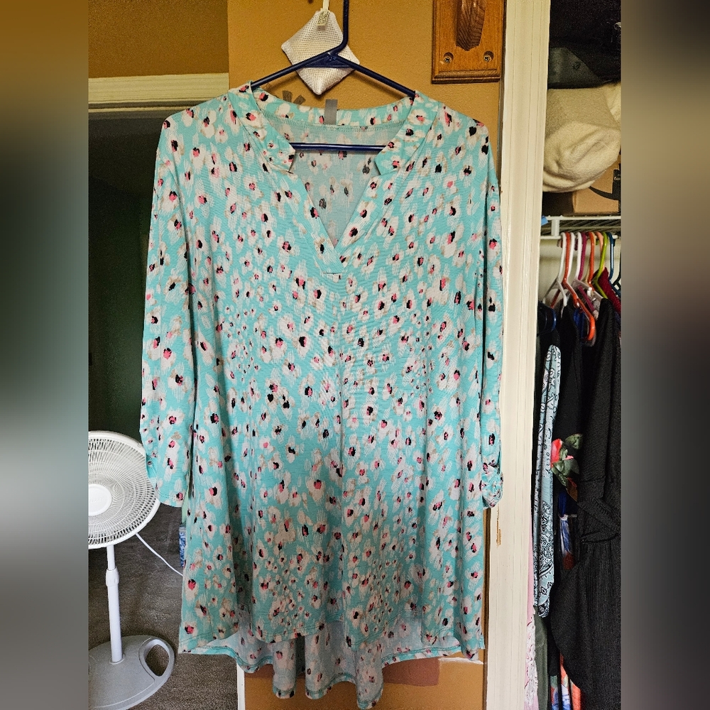 Soft 3/4 length sleeve top